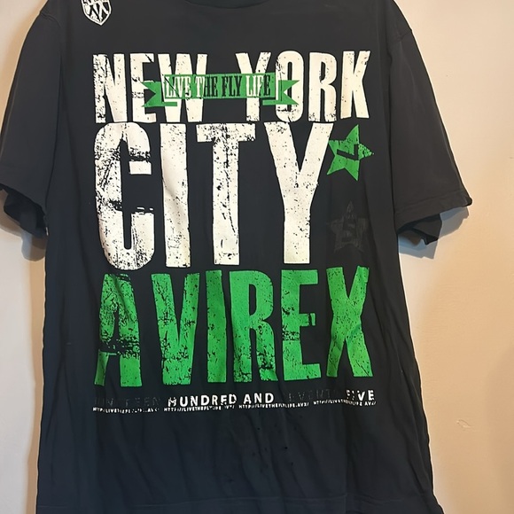 Avirex Black and Green New York City Men's T-Shirt - Picture 7 of 10